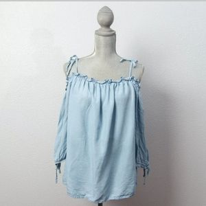 a.n.a A New Approach Womens Off the Shoulder Shirt